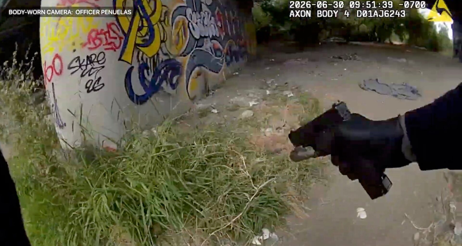 Video shows San Diego police officer open fire, miss man in Morena foot pursuit – San Diego Union-Tribune