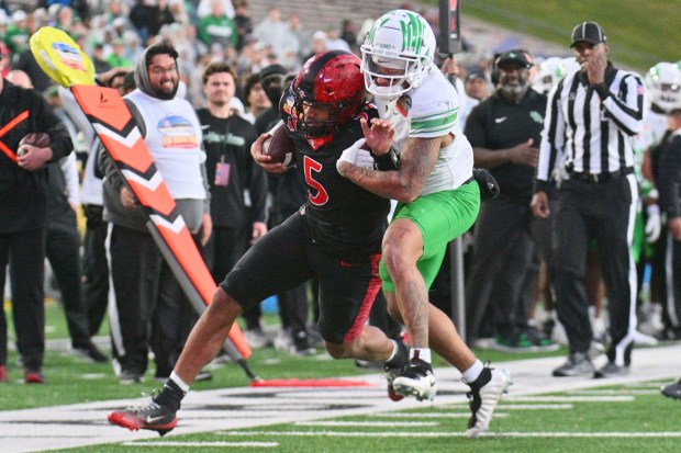 San Diego State's Bert Emanuel Jr. show a special skill set in the New Mexico Bowl at University Stadium on December 27, 2025 in Albuquerque, New Mexico. (Photo by Sam Wasson/Getty Images)