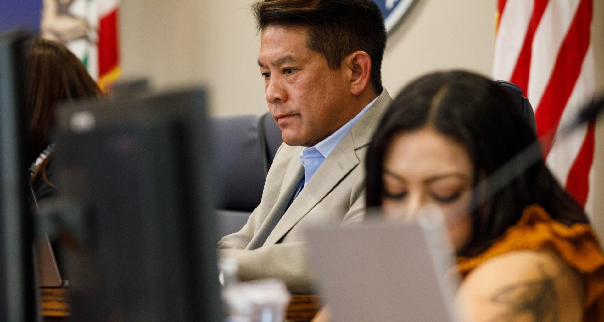 He’s one of San Diego County’s highest-paid schools chiefs. Now he’s running to help lead another district, too. – San Diego Union-Tribune