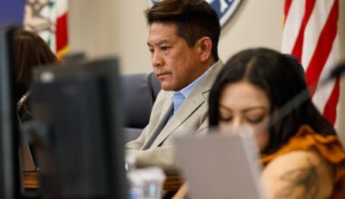 He’s one of San Diego County’s highest-paid schools chiefs. Now he’s running to help lead another district, too. – San Diego Union-Tribune