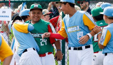 Tijuana, Sweetwater Valley teams celebrate 'once-in-a-lifetime experience' together at Little League World Series