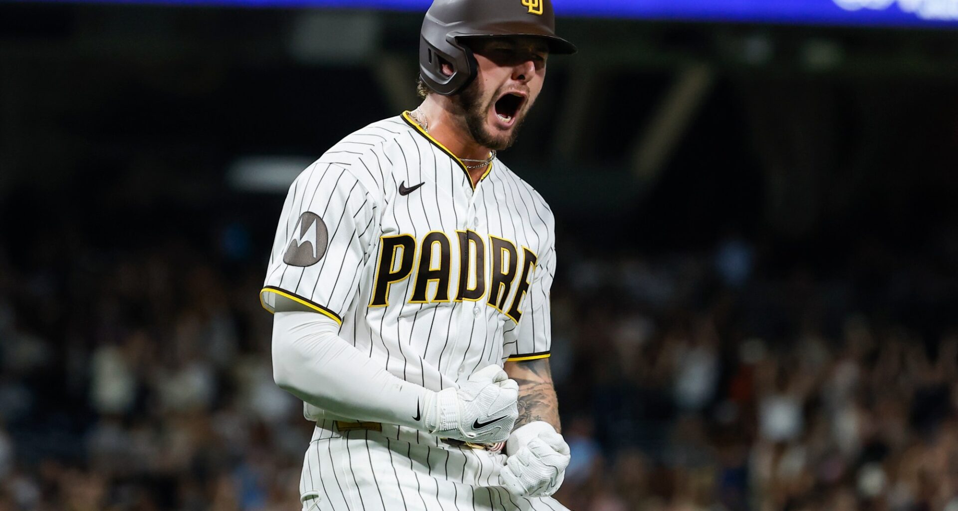 Jackson Merrill's homer lifts Padres past Brewers