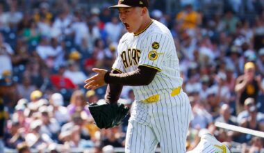 Padres navigate trouble all day, salvage series finale against Pirates