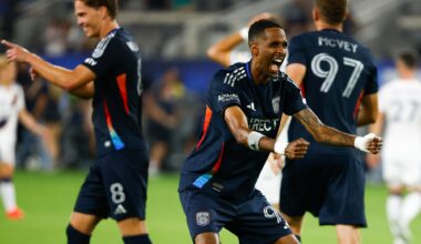 SDFC survives red card, Chucky Lozano goal to beat Galaxy