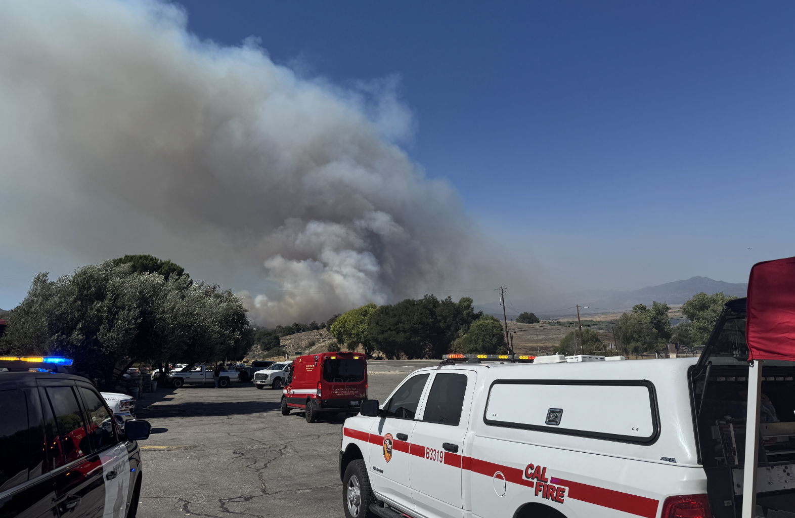 Grade Fire chars 100 acres, burning at dangerous rate of