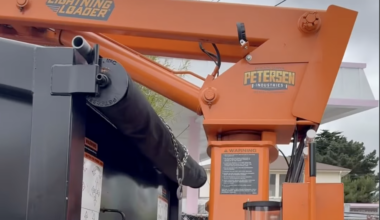 Oakland's New 'Lightning Loader' Turns Claw Game Into Trash Savior