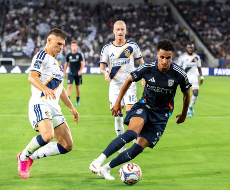 San Diego FC puts on a stellar home performance against the Galaxy
