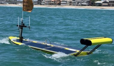 California scientists build robot to look for great white sharks near beaches