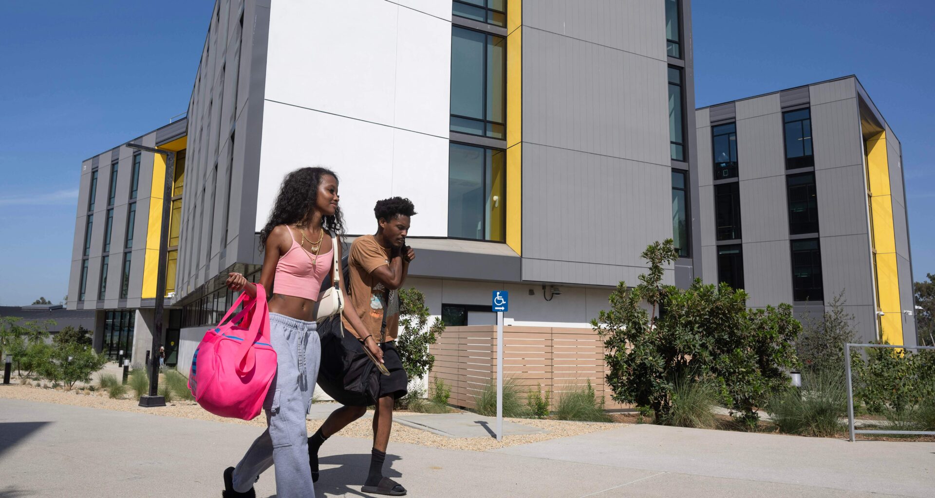 New dorms, dining hall expand residential living at Cal State Dominguez Hills – Press Telegram
