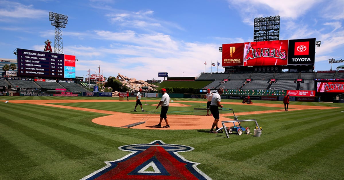 Bill to possibly restore name of ‘Anaheim Angels’ clears state legislature