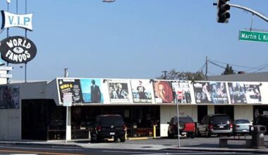 Long Beach Workshops for VIP Records Sign Restoration