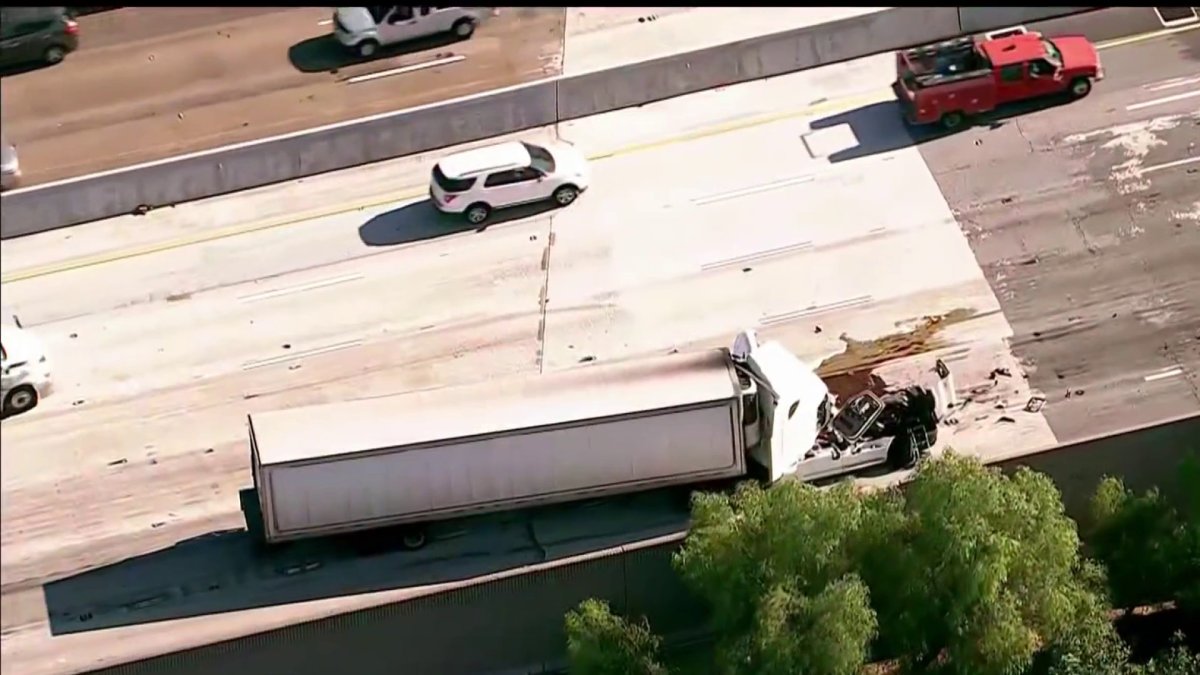Person stuck inside semi-truck after 10 Freeway crash in Claremont – NBC Los Angeles