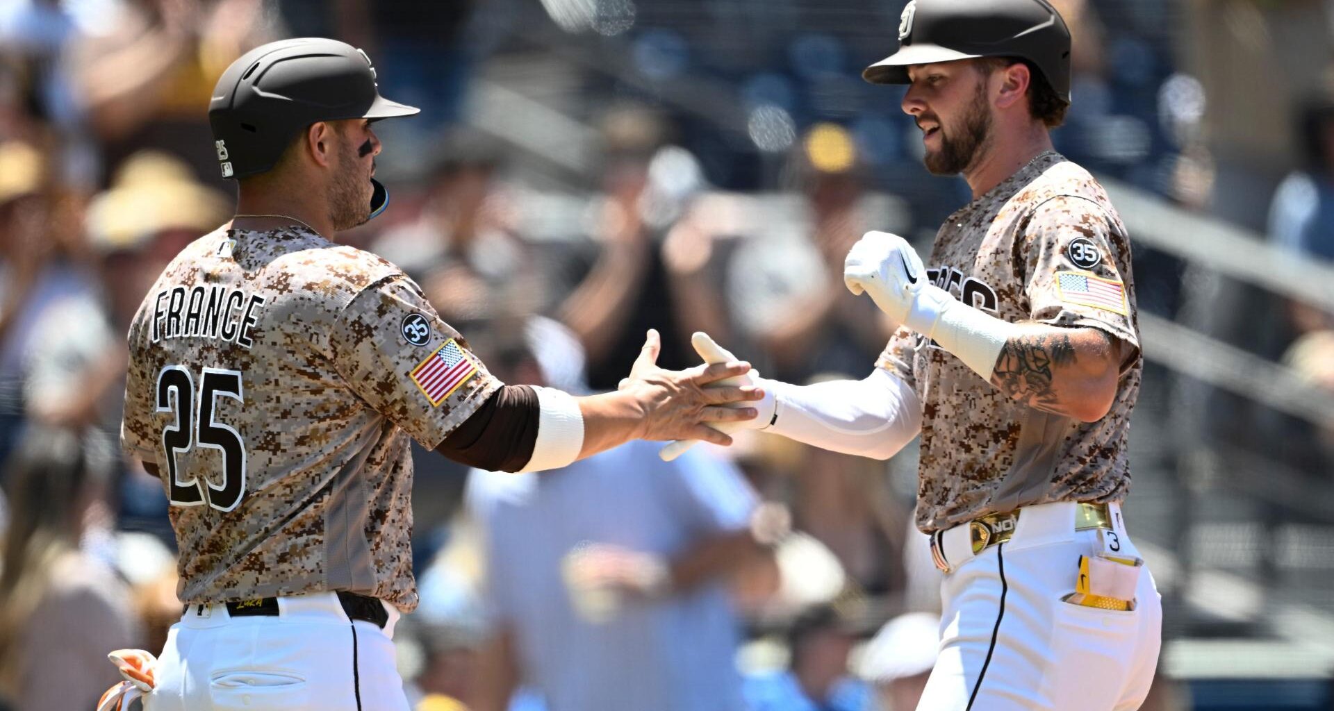 Merrill's 2-run homer helps Padres beat Giants 5-4