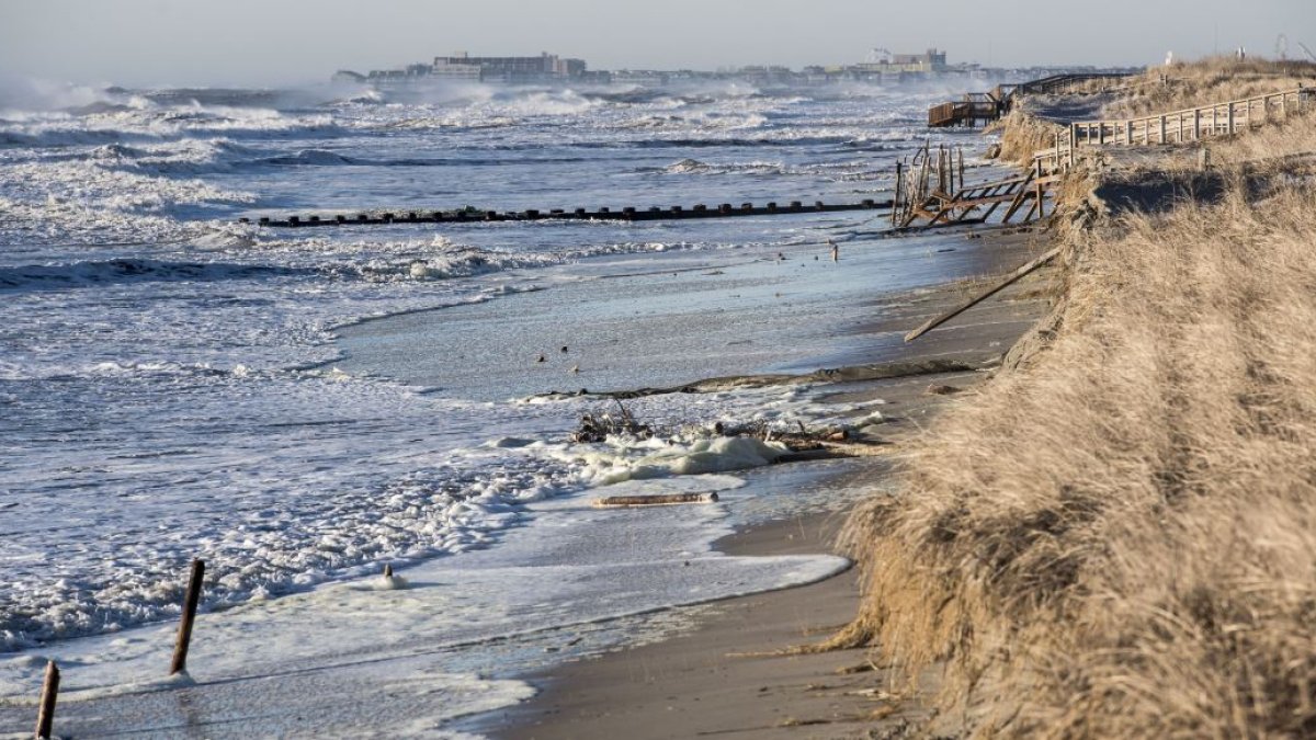 Water warnings in effect at several LA County beaches – NBC Los Angeles