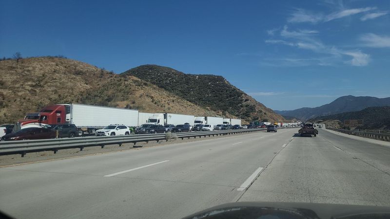 Ridge Fire causing all northbound Interstate 5 to be closed on Friday, August 7. PHOTO: KBAK/KBFX