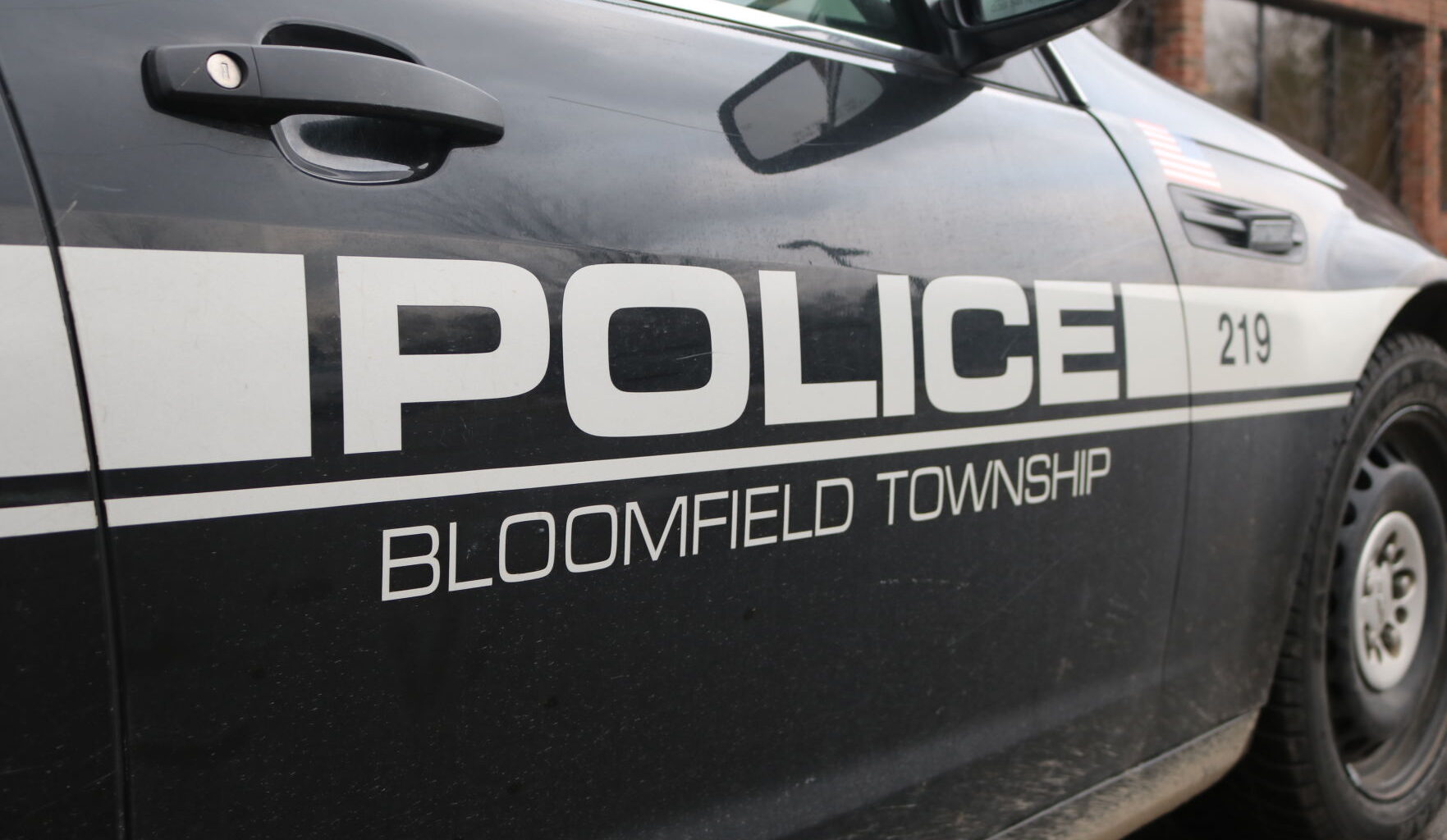 Police: 2 nabbed for allegedly stealing from Target store – The Oakland Press