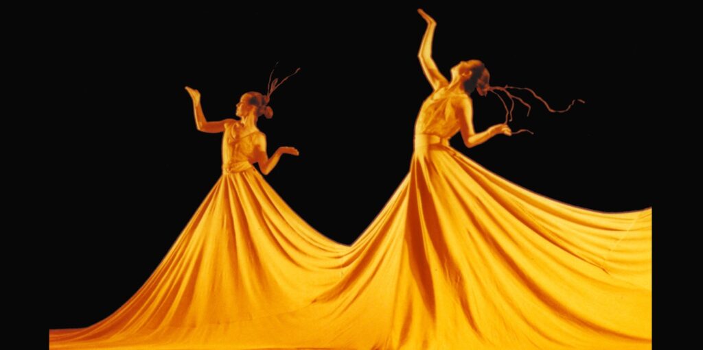 BrockusRED in "Dune" choreography by Deborah Brockus - Photo by Denise Leitner