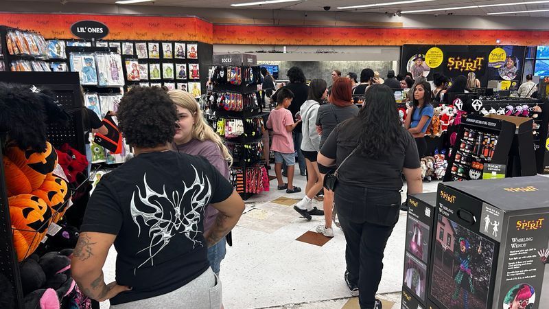 {p}One of three Spirit Halloween locations opened in Bakersfield Friday morning. PHOTO: KBAK/KBFX{/p}