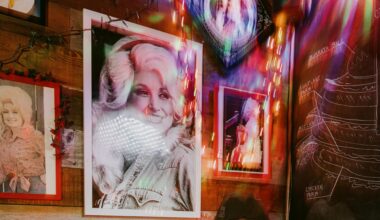 San Francisco honors Dolly Parton