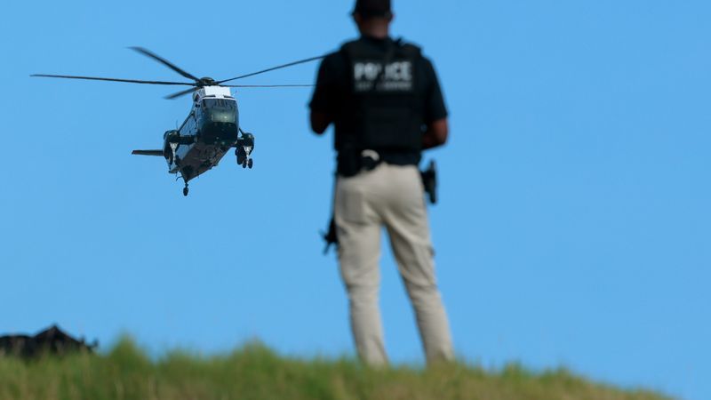 RANCHO PALOS VERDES, CA - AUGUST 04: With U.S. President Donald Trump on board, Marine One arrives at the Trump National Golf Club Los Angeles on August 04, 2026 in Rancho Palos Verdes, California. Trump is traveling to to California to attend a fund raising event and onto Las Vegas for a rally on Wednesday. (Photo by Chip Somodevilla/Getty Images)