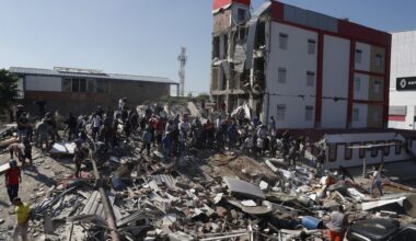 Photos: 7.4-magnitude earthquake rocks western Colombia | Earthquakes News
