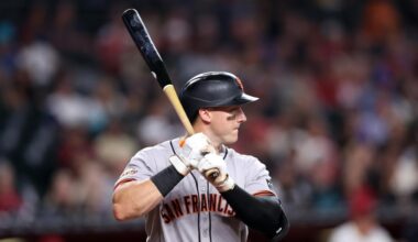 San Francisco Giants sign C Andrew Knizner, activate OF Victor Bericoto