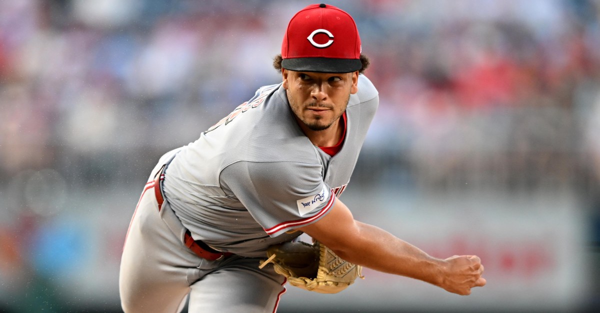 Cincinnati Reds vs. San Francisco Giants - Chase Burns vs. Carson Whisenhunt