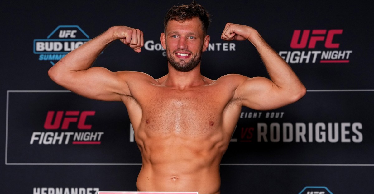 UFC Sacramento weigh-in results: Anthony Hernandez vs. Gregory Rodrigues set, Reinier de Ridder returns to 205