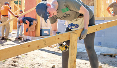 Elected officials, volunteers join Oakland Habitat for build day