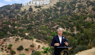 California expected to seek TV channel sales from Paramount-Warner, WSJ reports 