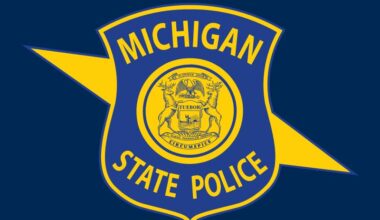 Police arrest man found sleeping in car, blocking I-75 in Oakland County