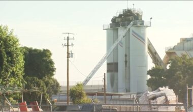 Employee injured in explosion at southwest Fresno business