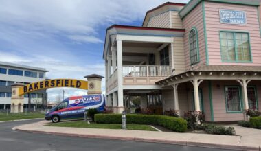 Among the offers for Buck Owens’ shuttered Crystal Palace: A deal that means tearing it down