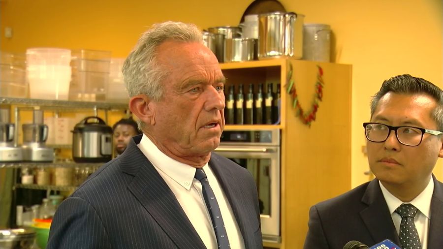 HHS Secretary RFK Jr. takes part in healthy food roundtable in Bakersfield