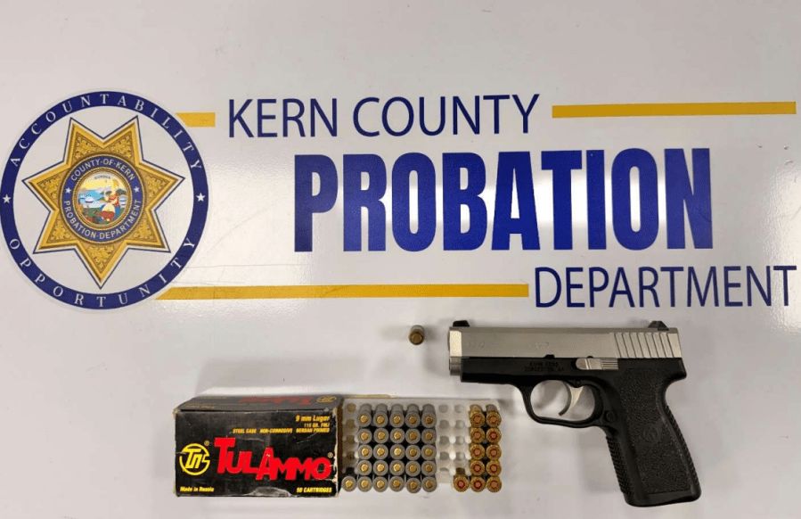 NW Bakersfield woman on probation arrested for allegedly possessing firearm, ammunition