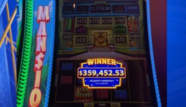 Bakersfield resident wins $350K slot jackpot at Hard Rock Casino Tejon
