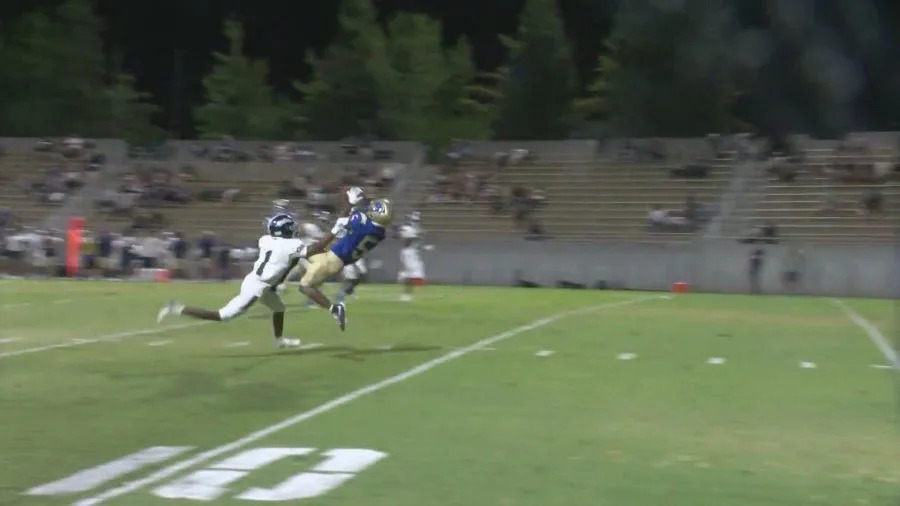 WATCH: Clovis falls to Bakersfield, Selma holds off Sunnyside