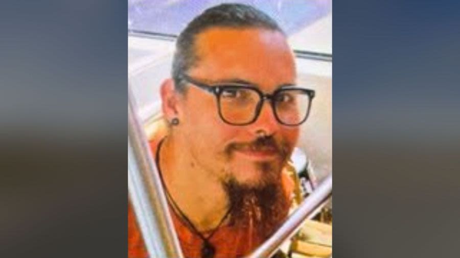Loved ones search for missing 34-year-old Southern California man