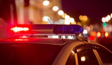 1 dead, 1 injured in fiery Sacramento single-vehicle crash