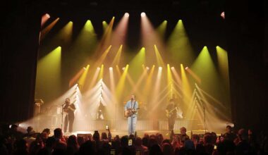 Where to get Noah Kahan tickets in San Francisco