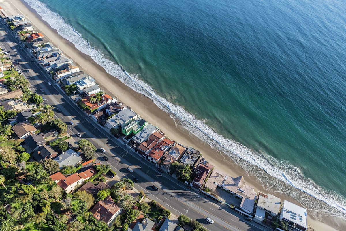 Long Beach had 53 traffic deaths in 2025. Now it's asking Gov. Newsom for help.