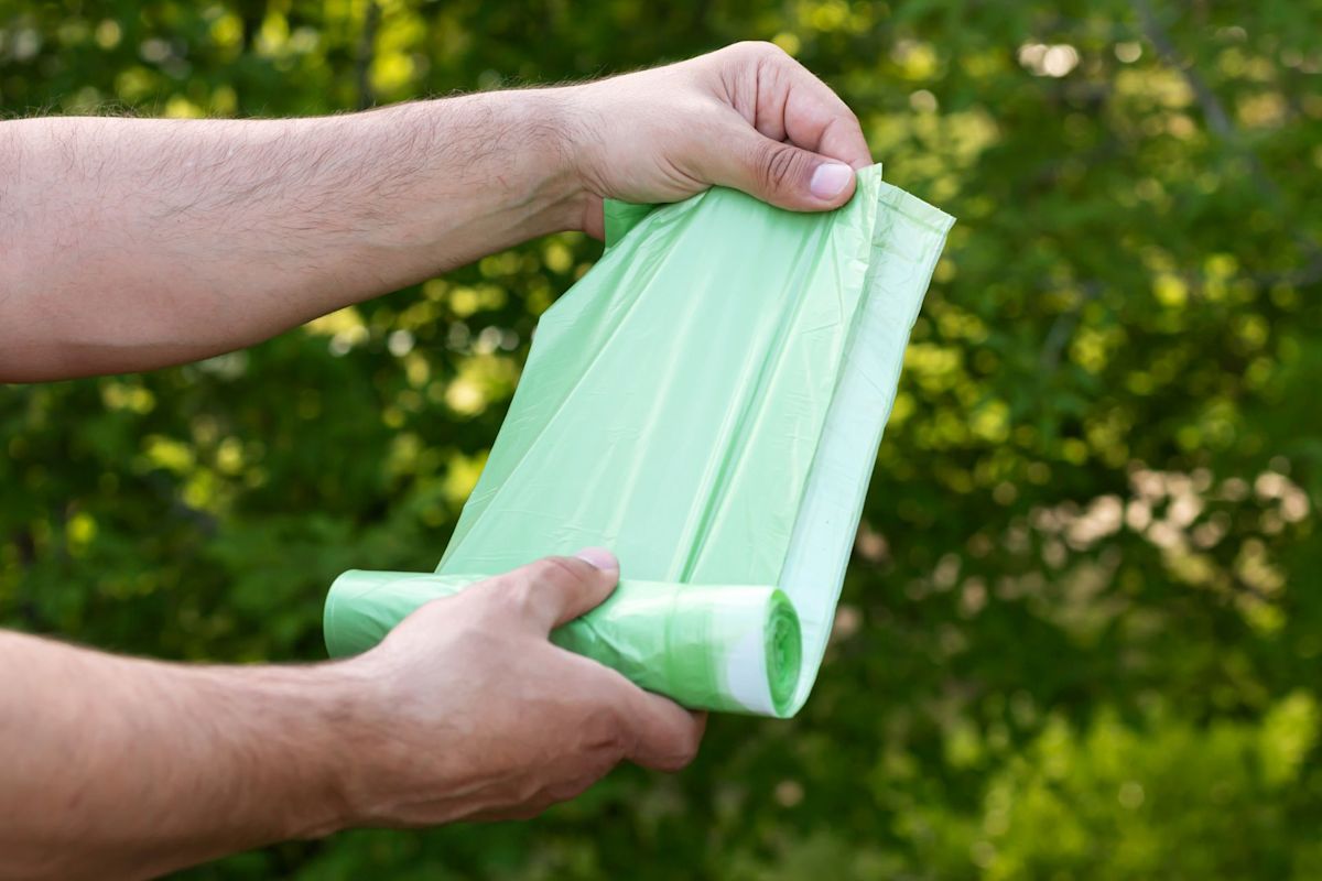 In California, Oakland's 'compostable' bags are trash, even when they're certified