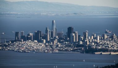 San Francisco Bay Area rattled by magnitude-3.8 earthquake