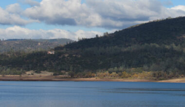 Just Over An Hour From Sacramento In The Northern Sierra Nevadas Is A Scenic Lake To Camp, Fish, And Boat