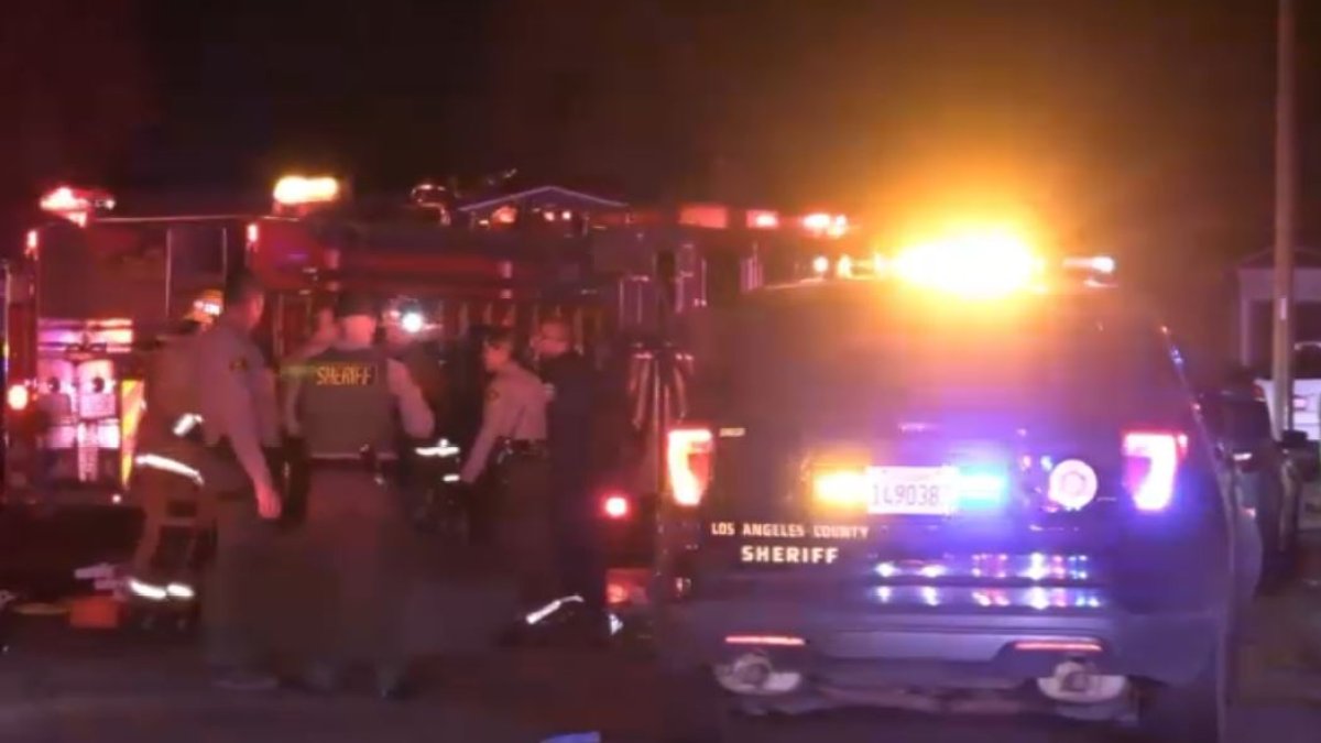 Lancaster man pleads guilty to killing 4 and setting home on fire – NBC Los Angeles