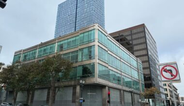 Is a data center coming to downtown Oakland?