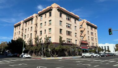 2 months of broken elevators prompts Oakland to sue major landlord