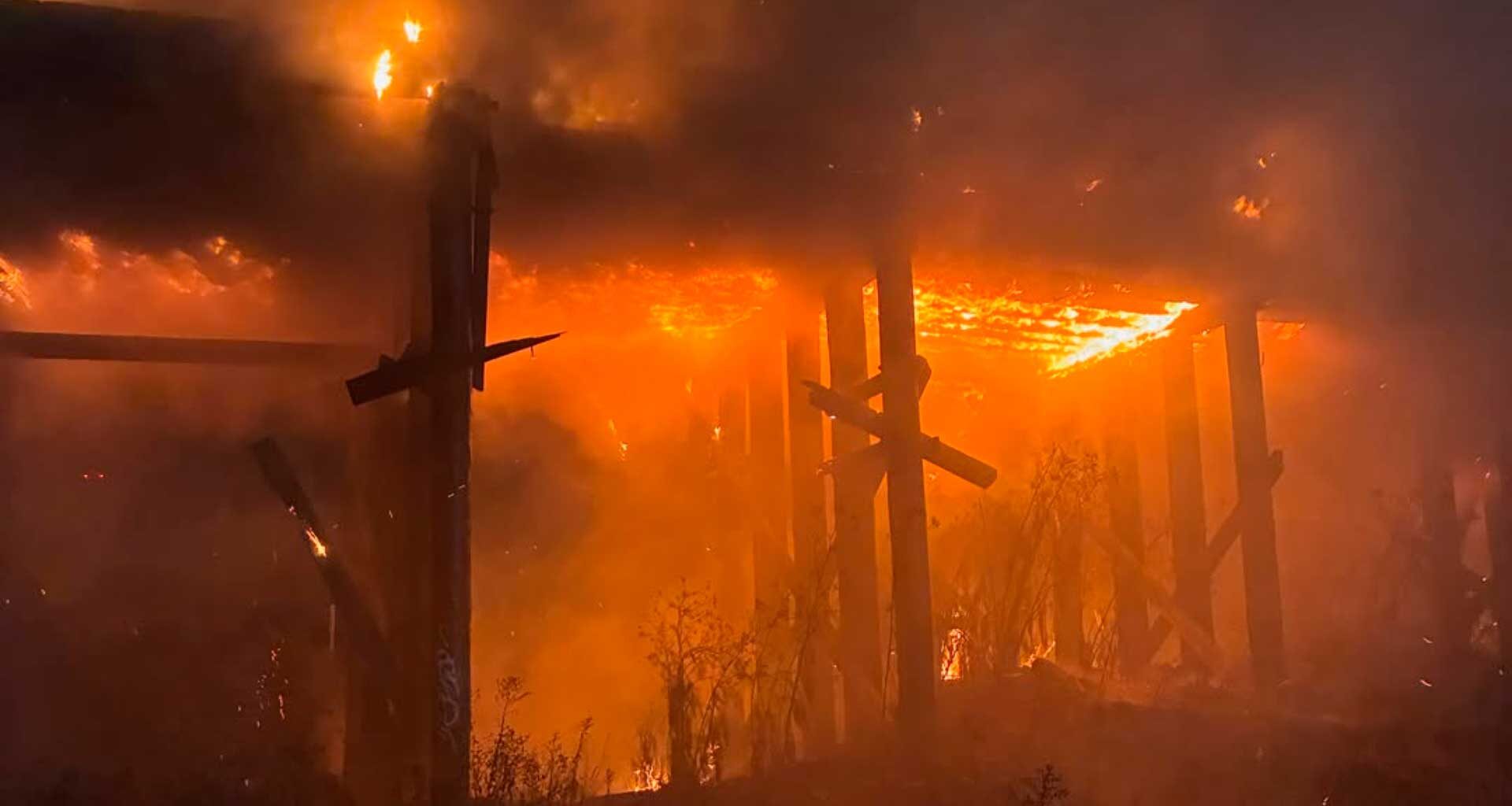Alert Issued as West Oakland Blaze Sends Smoke Into Emeryville • The E'ville Eye News