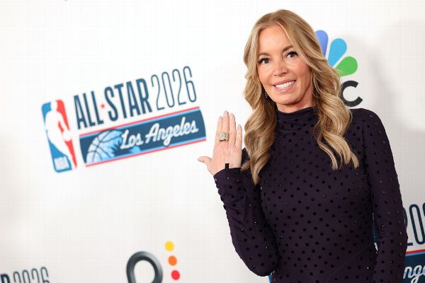 Sources: Jeanie out as Buss family sells last stake in Lakers