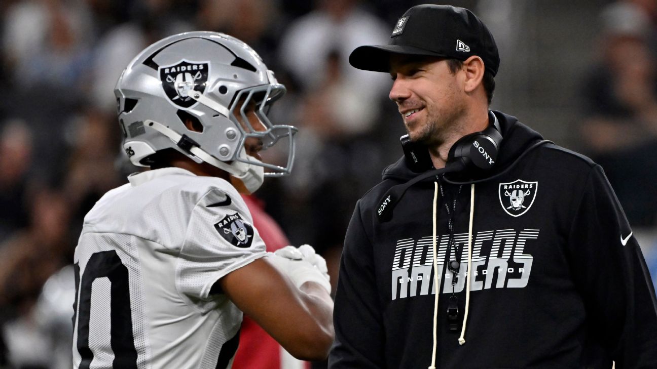 Klint Kubiak has brought his culture and urgency to Raiders